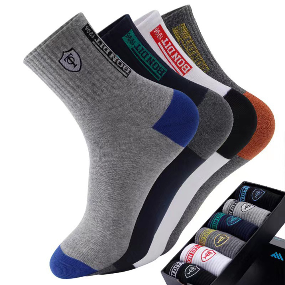 Cotton Crew Sock Pack - ถุงเท้าผู้ชายแบบพรีเมียม 5/10 คู่ ถุงเท้าข้อสั้นเนื้อนุ่ม อุ่น สีสันสดใส
